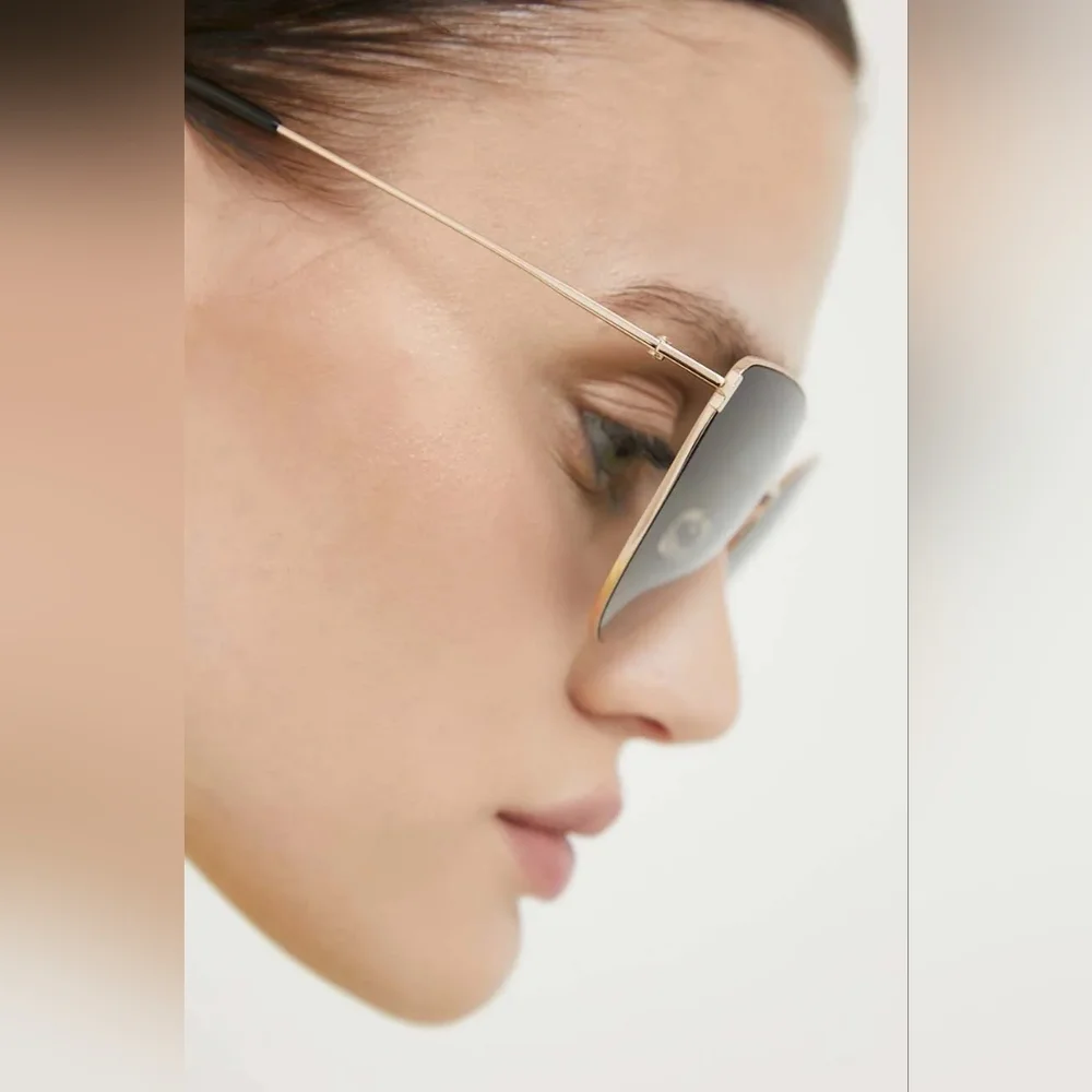 - New 💯 Original TOM FORD Eyewearcat-eye sunglasses